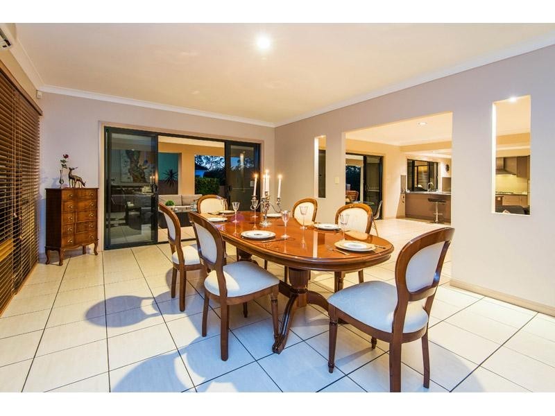 38 Craig Street, Wishart QLD 4122