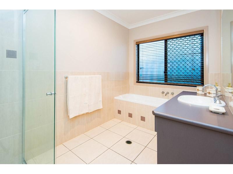 38 Craig Street, Wishart QLD 4122