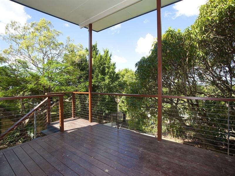 67 Mingera Street, Mansfield QLD 4122