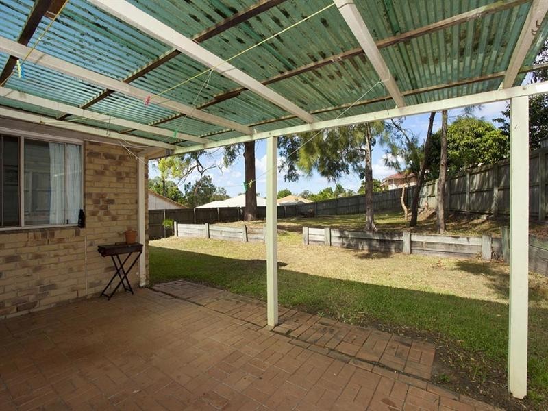27 Chesterfield Crescent, Kuraby QLD 4112