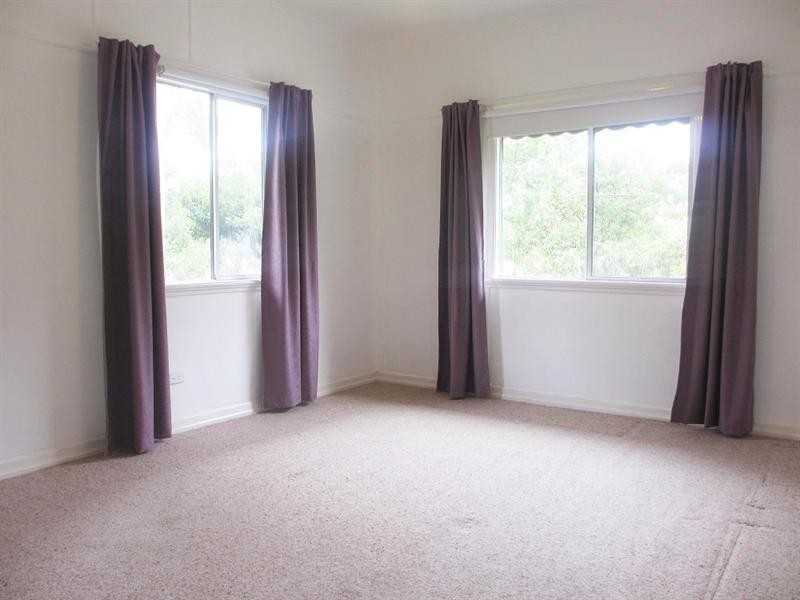 55 Digby Street, Holland Park QLD 4121