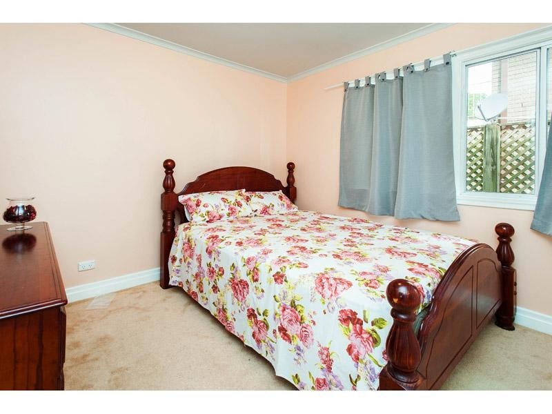 11 Pareena Crescent, Mansfield QLD 4122