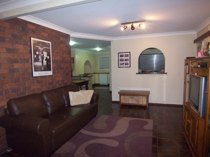 2 Brochet Street, Mansfield QLD 4122