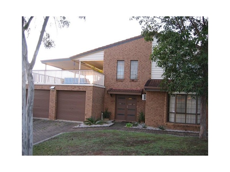 2 Brochet Street, Mansfield QLD 4122