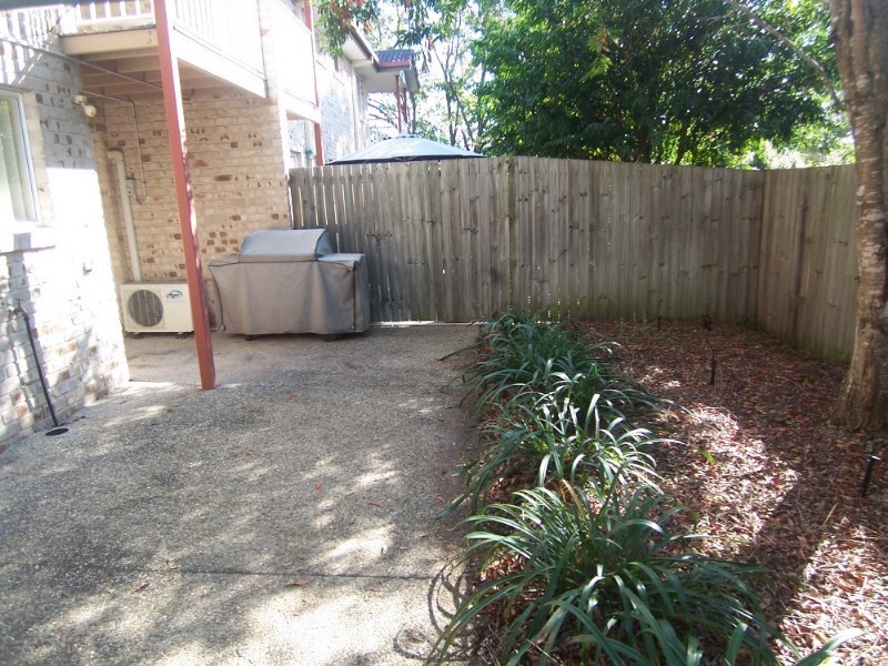 82 Bleasby Road, Eight Mile Plains QLD 4113