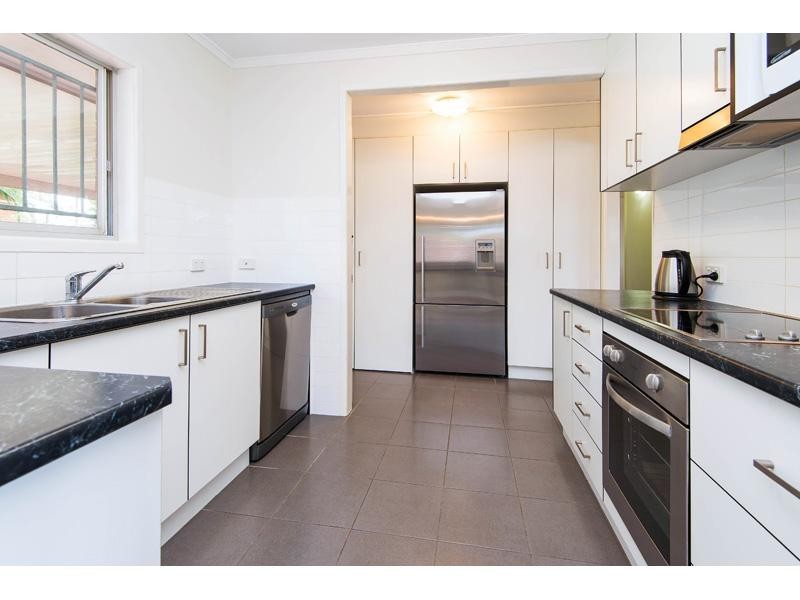 15 Kiparra Street, Mansfield QLD 4122