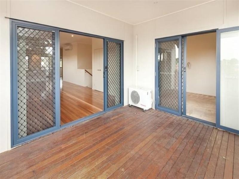 44 Wanda Road, Upper Mount Gravatt QLD 4122