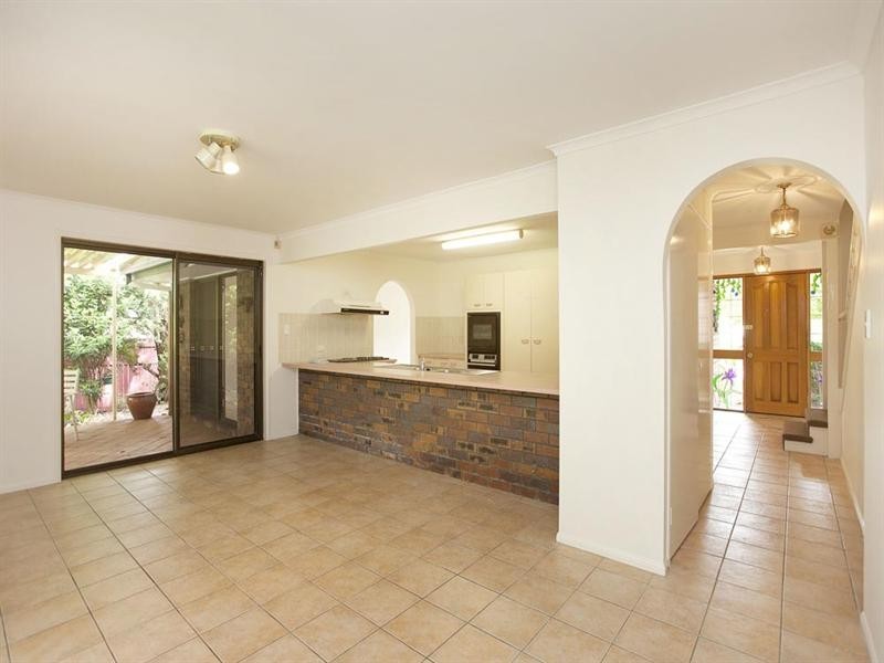 44 Chateau Street, Calamvale QLD 4116