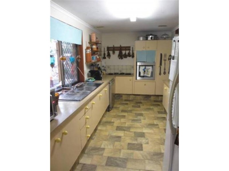 106 Crewe Street, Mount Gravatt East QLD 4122