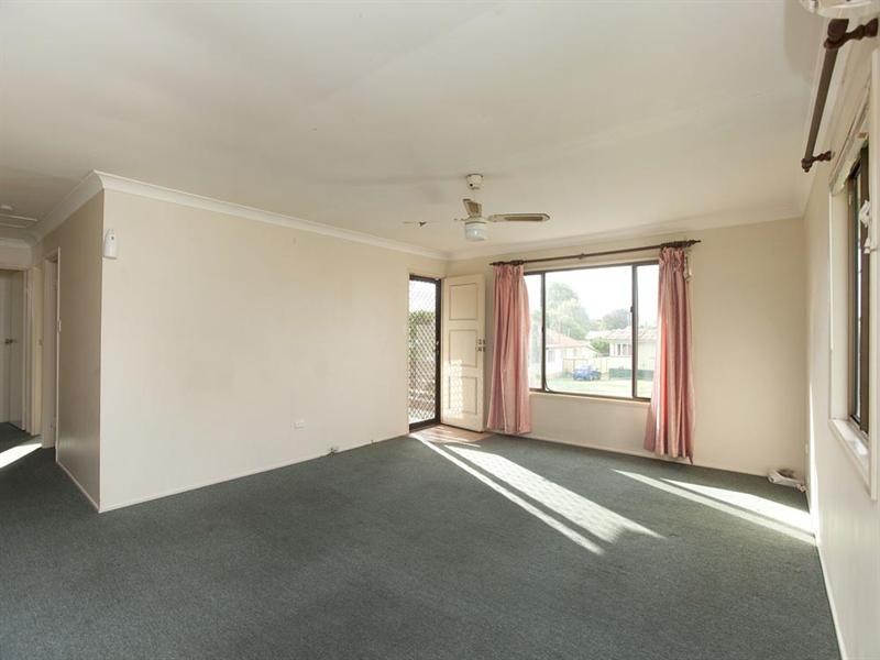 2 Bexhill Street, Acacia Ridge QLD 4110