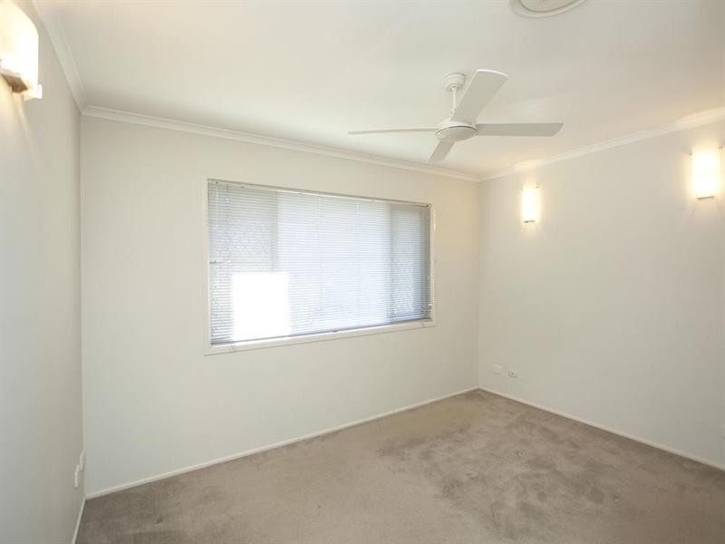 14 McCracken Street, Wishart QLD 4122