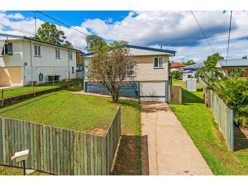 30 Belcaro Street, Upper Mount Gravatt QLD 4122