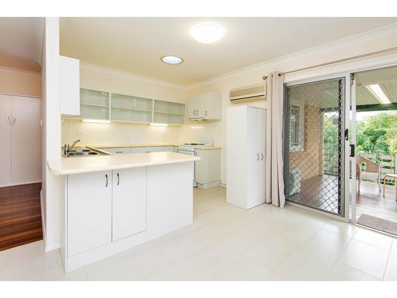 17 Blackpool Street, Mount Gravatt East QLD 4122