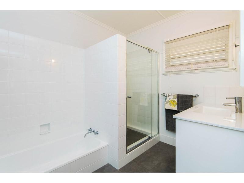 17 Blackpool Street, Mount Gravatt East QLD 4122