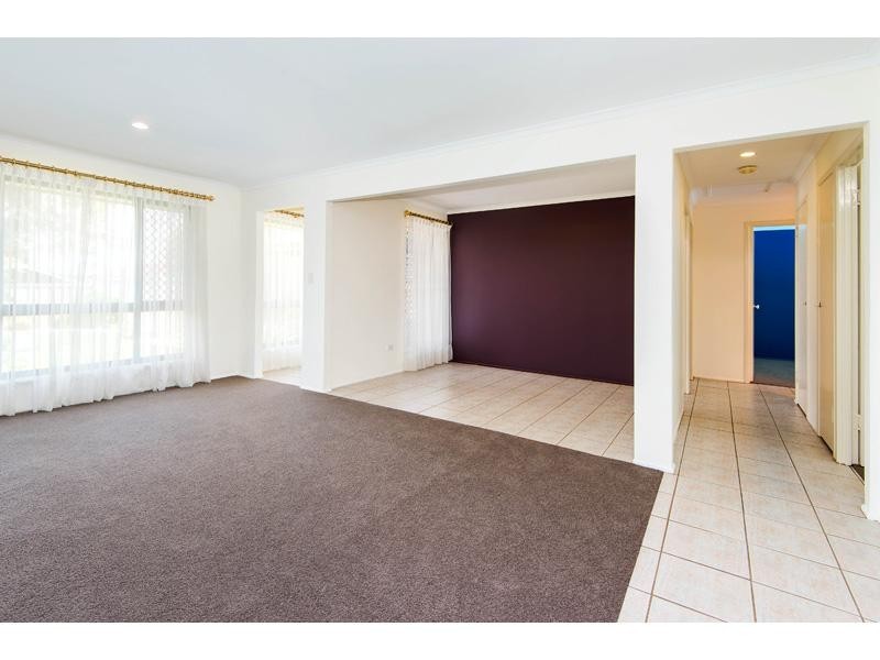 31 Cummin Street, Wishart QLD 4122