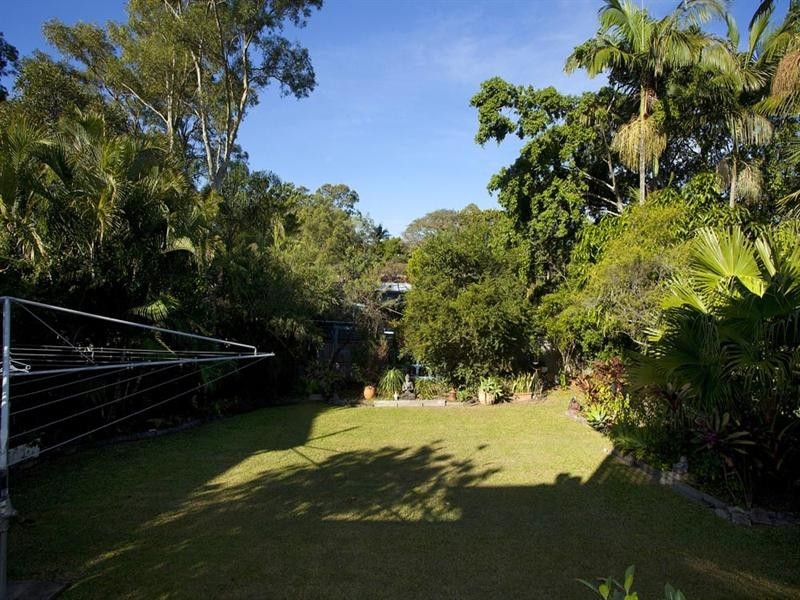 67 Valentia Street, Mansfield QLD 4122