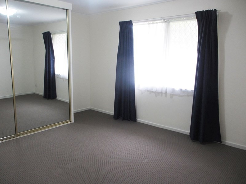 13 Benaud Street, Macgregor QLD 4109