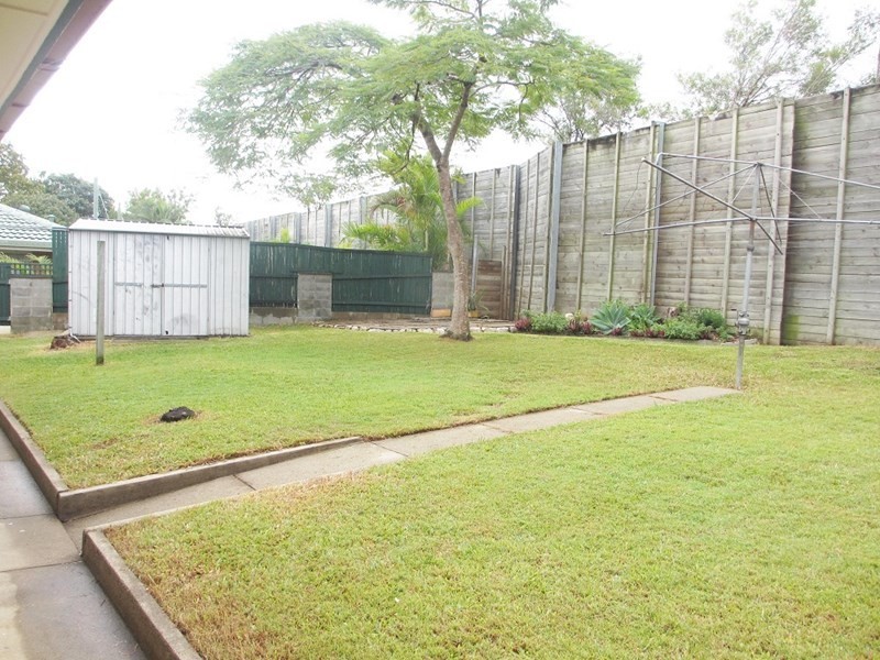 13 Benaud Street, Macgregor QLD 4109