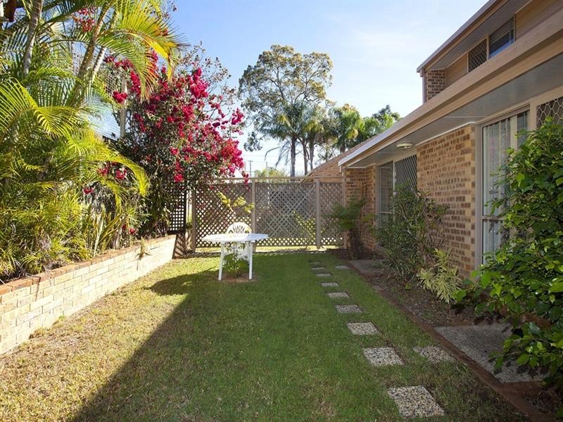 2/5 Pasley Street, Wishart QLD 4122