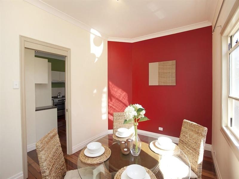 18 Hoff Street, Mount Gravatt East QLD 4122