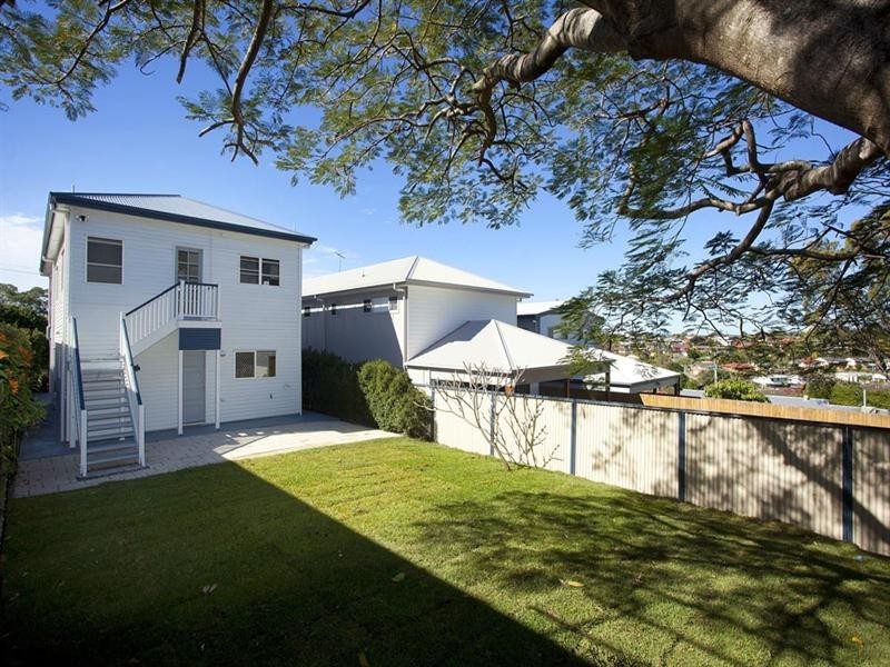 18 Hoff Street, Mount Gravatt East QLD 4122