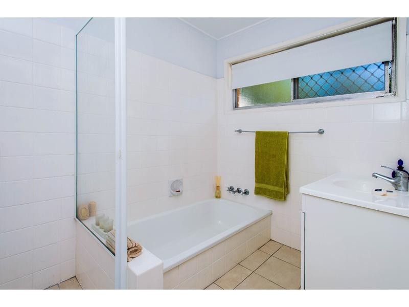 107 Ham Road, Mansfield QLD 4122