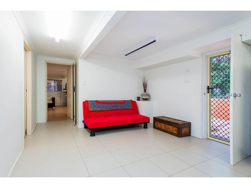 107 Ham Road, Mansfield QLD 4122