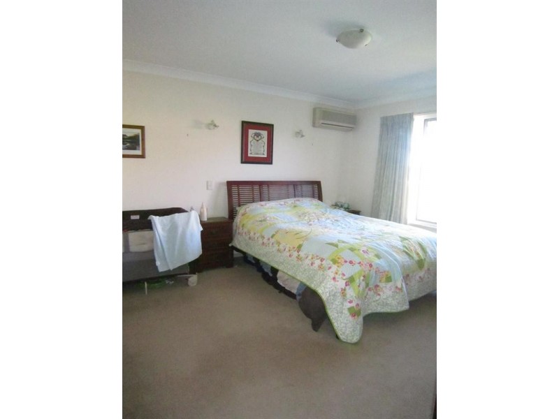 90 Nardie Street, Eight Mile Plains QLD 4113