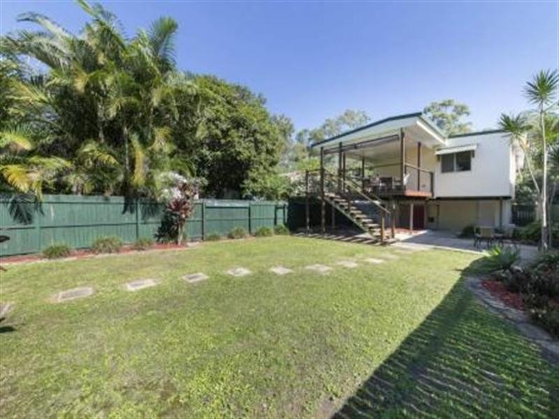 190 Bapaume Road, Holland Park West QLD 4121