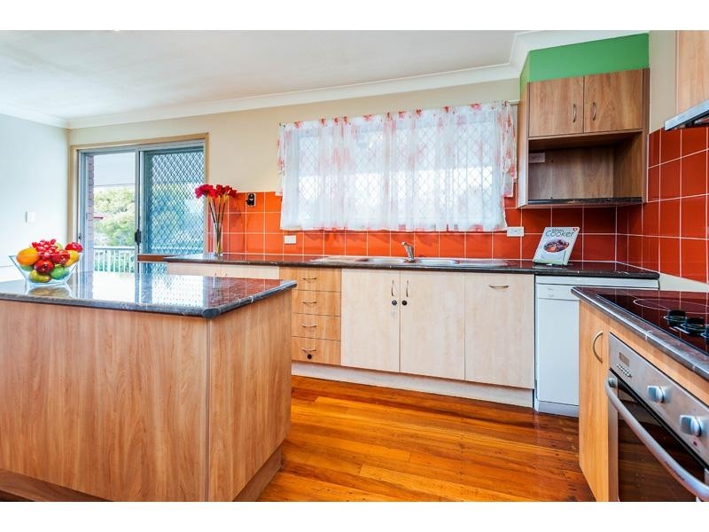 19 Martense Street, Wishart QLD 4122