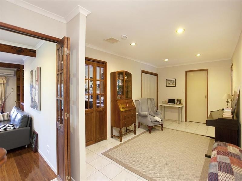 12 Antonia Street, Mount Gravatt East QLD 4122