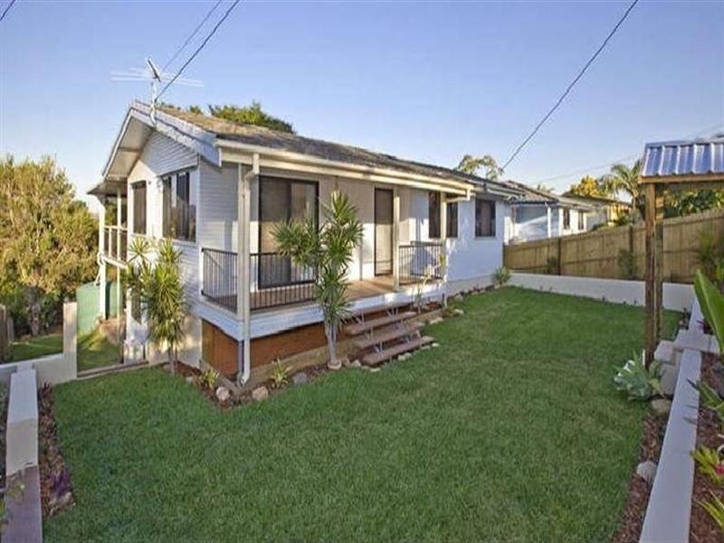 71 Mingera Street, Mansfield QLD 4122