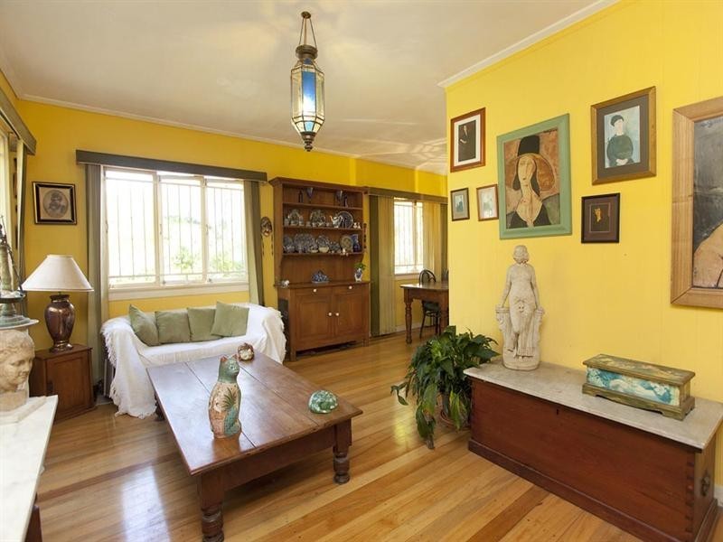 52 Thurlby Street, Upper Mount Gravatt QLD 4122