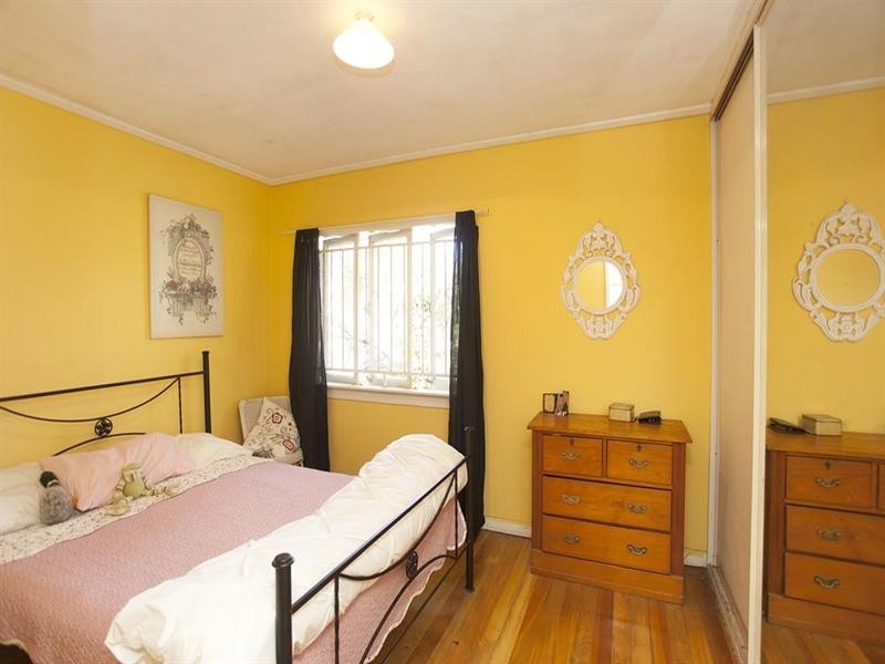 52 Thurlby Street, Upper Mount Gravatt QLD 4122