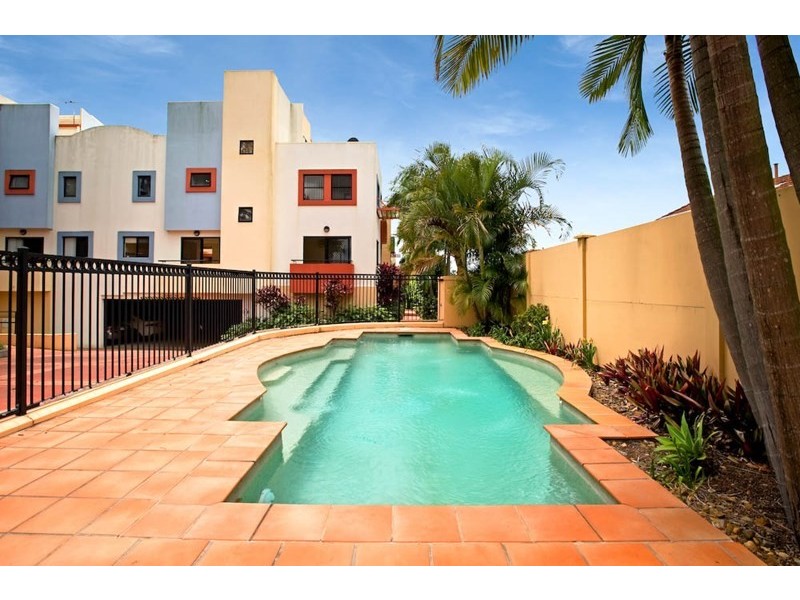 1/2200 Logan Road, Upper Mount Gravatt QLD 4122