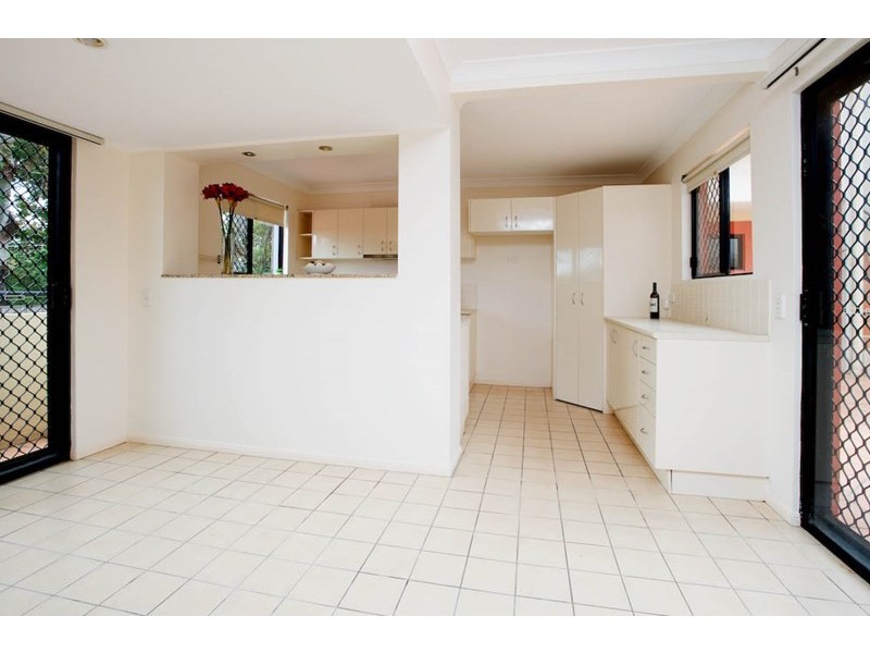 1/2200 Logan Road, Upper Mount Gravatt QLD 4122