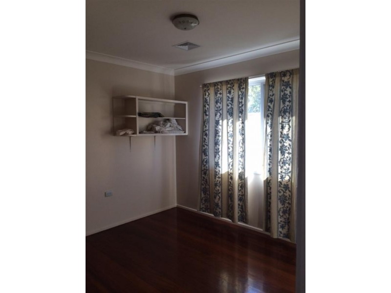 63 Manchester Street, Eight Mile Plains QLD 4113