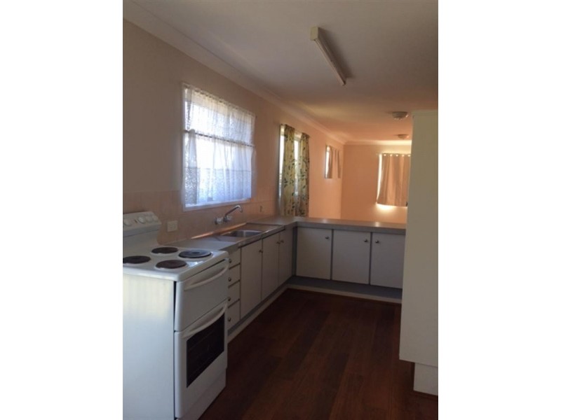 63 Manchester Street, Eight Mile Plains QLD 4113