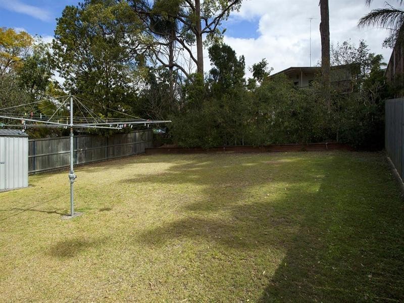 15 Curfew Street, Upper Mount Gravatt QLD 4122