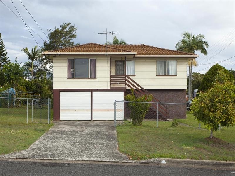 2 Bexhill Street, Acacia Ridge QLD 4110