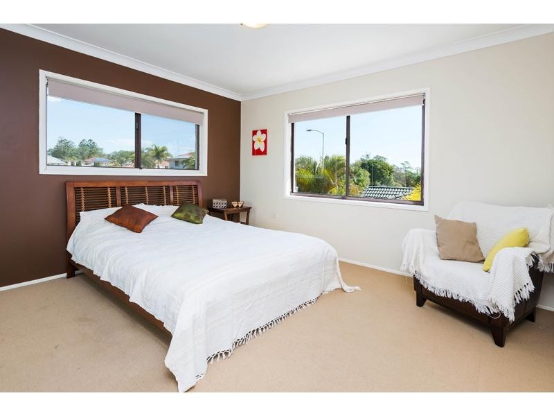 122 Holmead Road, Eight Mile Plains QLD 4113