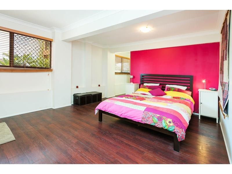 122 Holmead Road, Eight Mile Plains QLD 4113