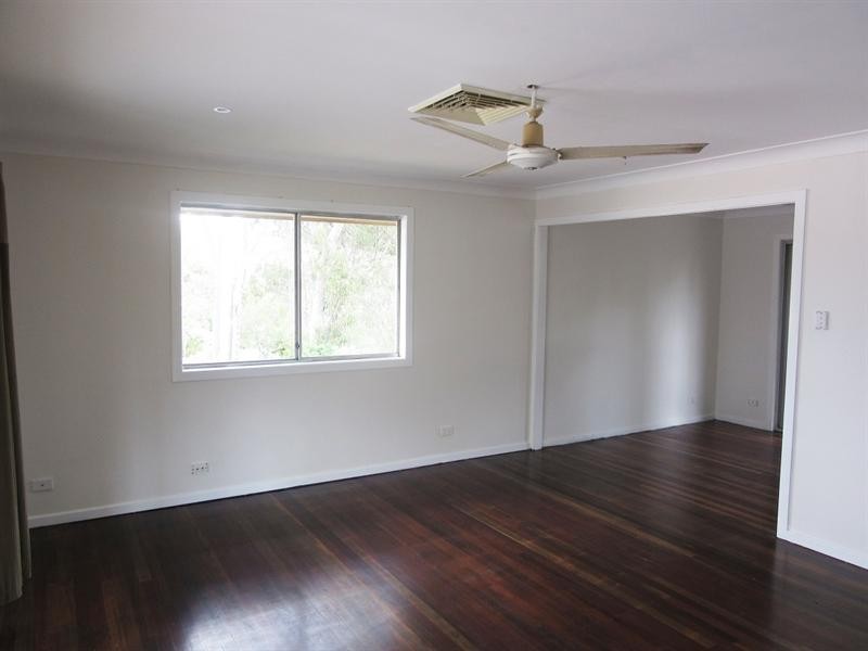 15 Algona Street, Holland Park West QLD 4121