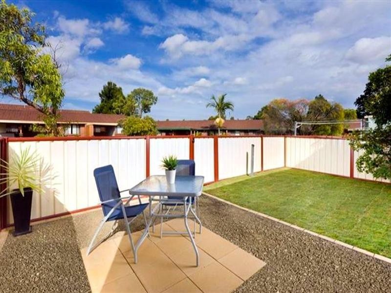 25/7 Chamberlain Avenue, Rochedale South QLD 4123