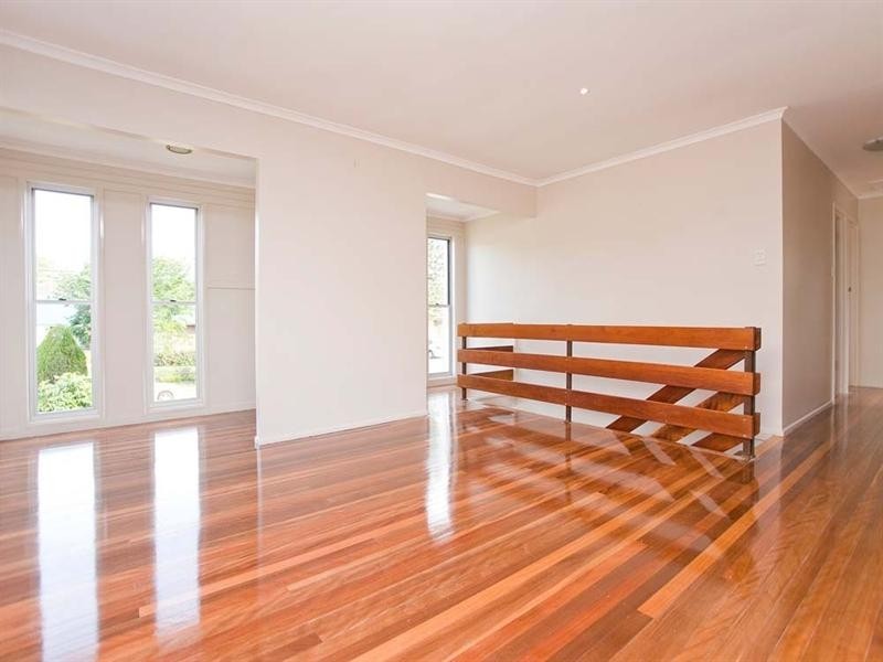 18 Malmrose Street, Wishart QLD 4122