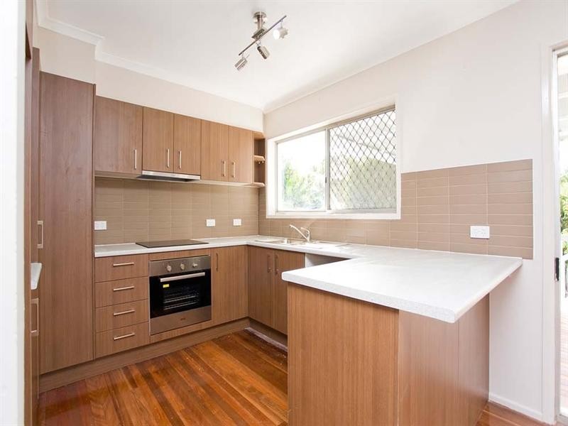 18 Malmrose Street, Wishart QLD 4122