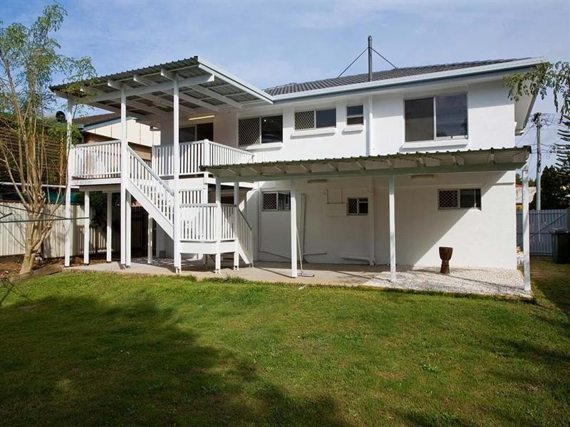 18 Malmrose Street, Wishart QLD 4122