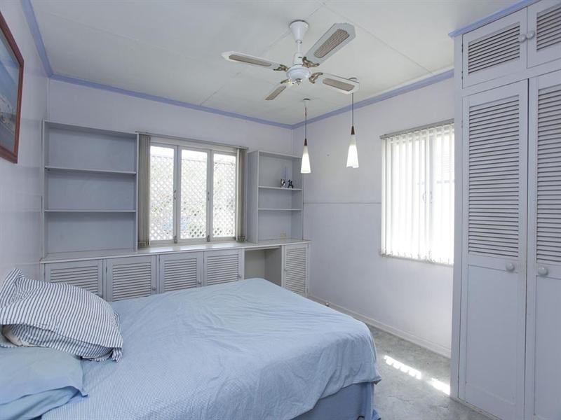 12 Phoebus Street, Upper Mount Gravatt QLD 4122