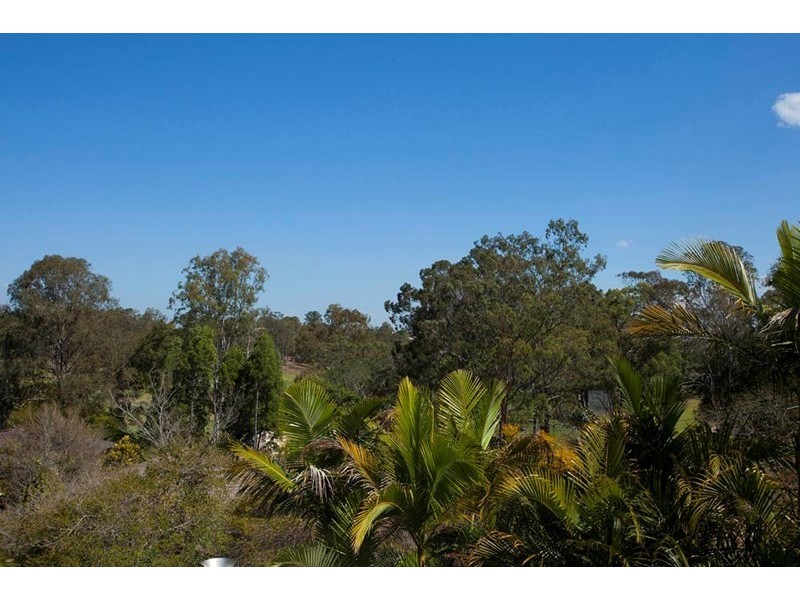 18 Highland Terrace, St Lucia QLD 4067