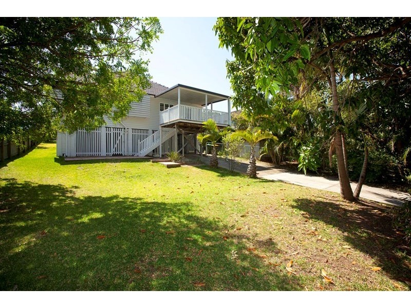 103 Creek Road, Mount Gravatt East QLD 4122